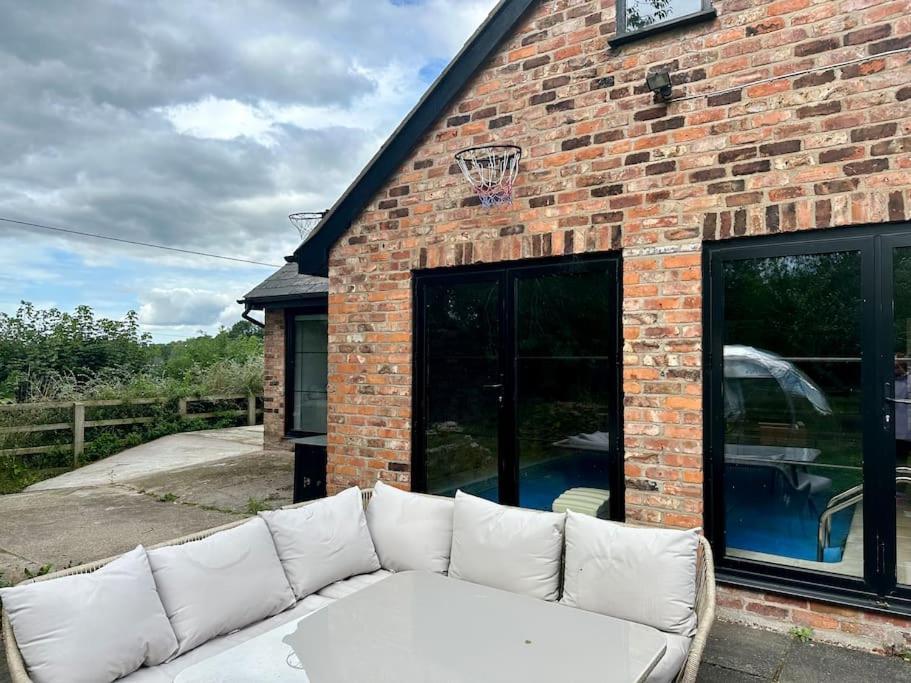 The Guesthouse At Old Vicarage Tarporley Extérieur photo